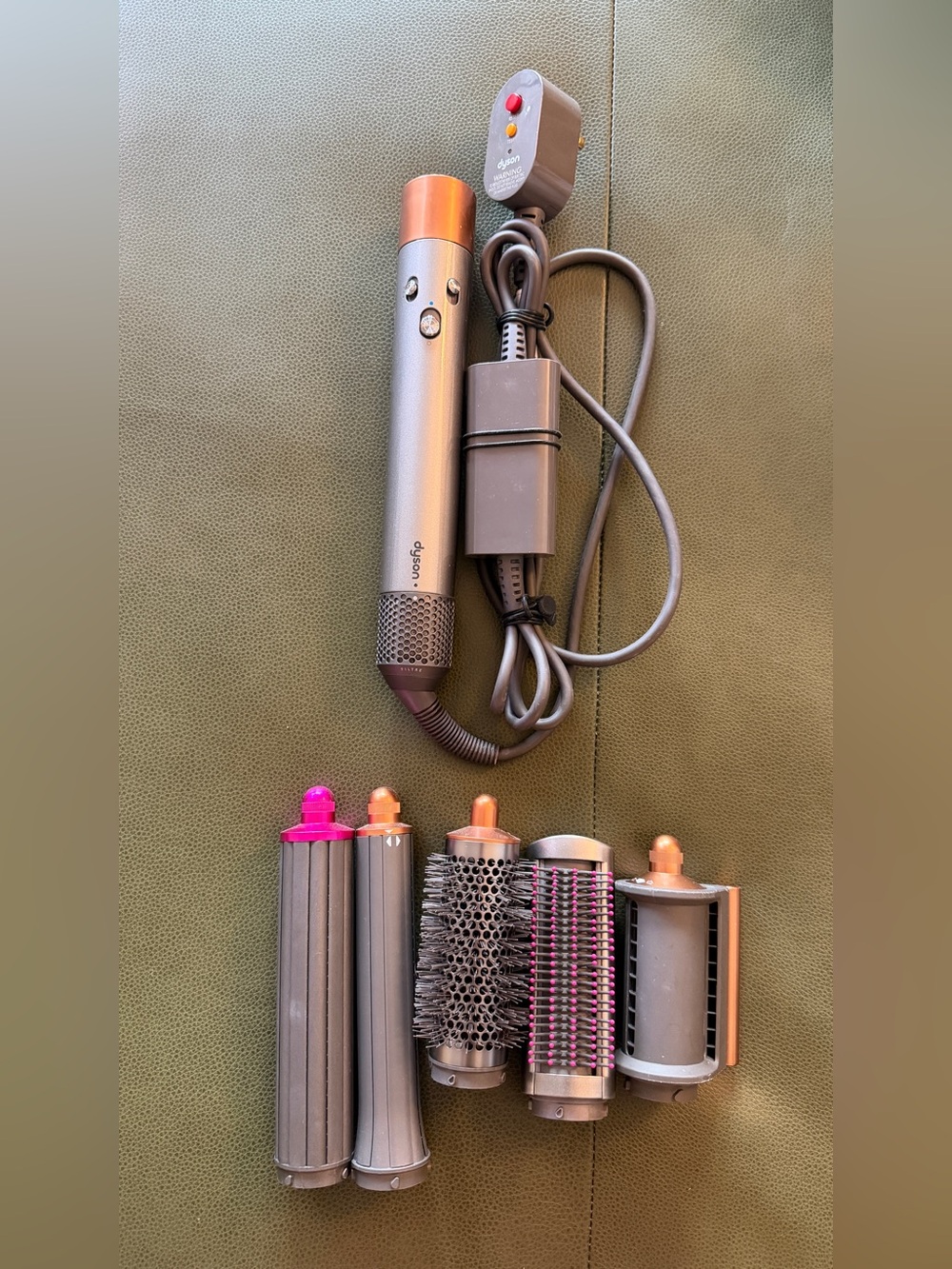 Dyson Airwrap Styler – Nickel/Copper – 5 Attachments